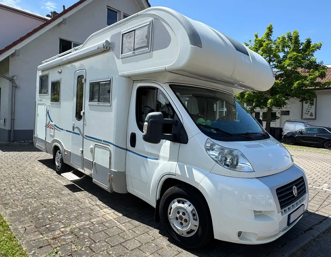 Adria A 660 SP Coral *SOLAR*AHK*Sat.Autom.*LEDER Weiß - 1