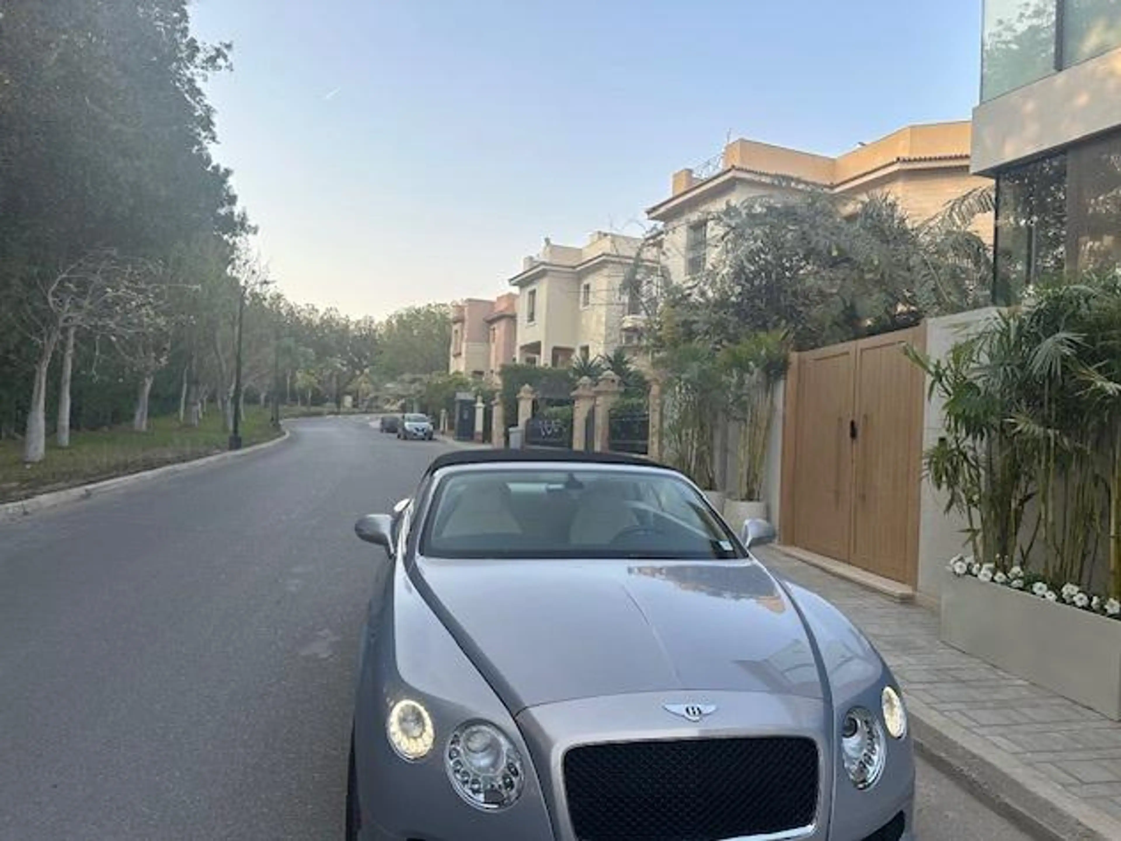 Bentley Continental Continental GTC 4.0 BiTurbo V8 Mullener — photo 7