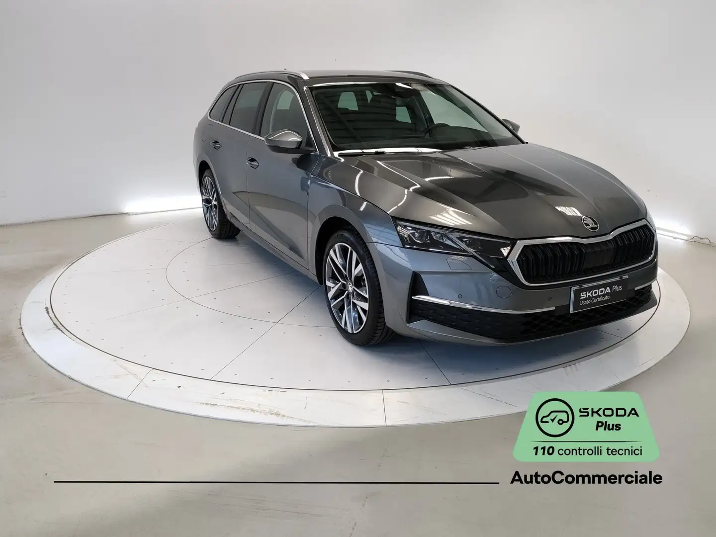 Skoda Octavia 1.5 TSI m-HEV 150 CV Selection DSG Wagon Grigio - 1