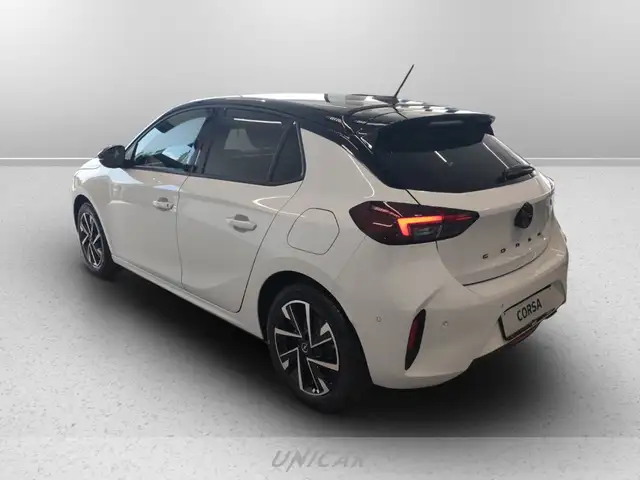 Opel Corsa view 4
