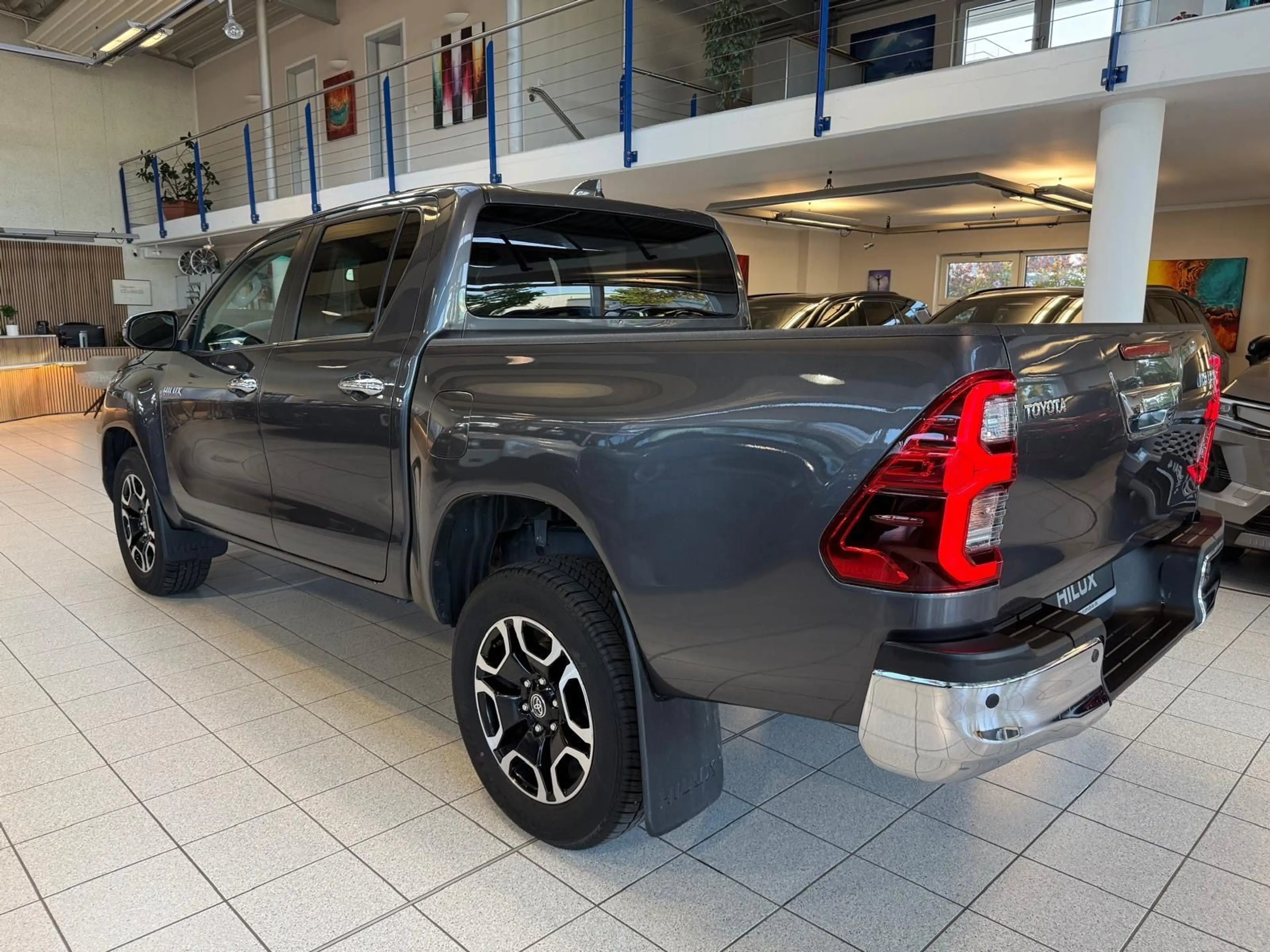 Toyota Hilux DOUBLE CAB EXECUTIVE-AUT-KAMERA-LED-RADAR-36.895 — photo 9