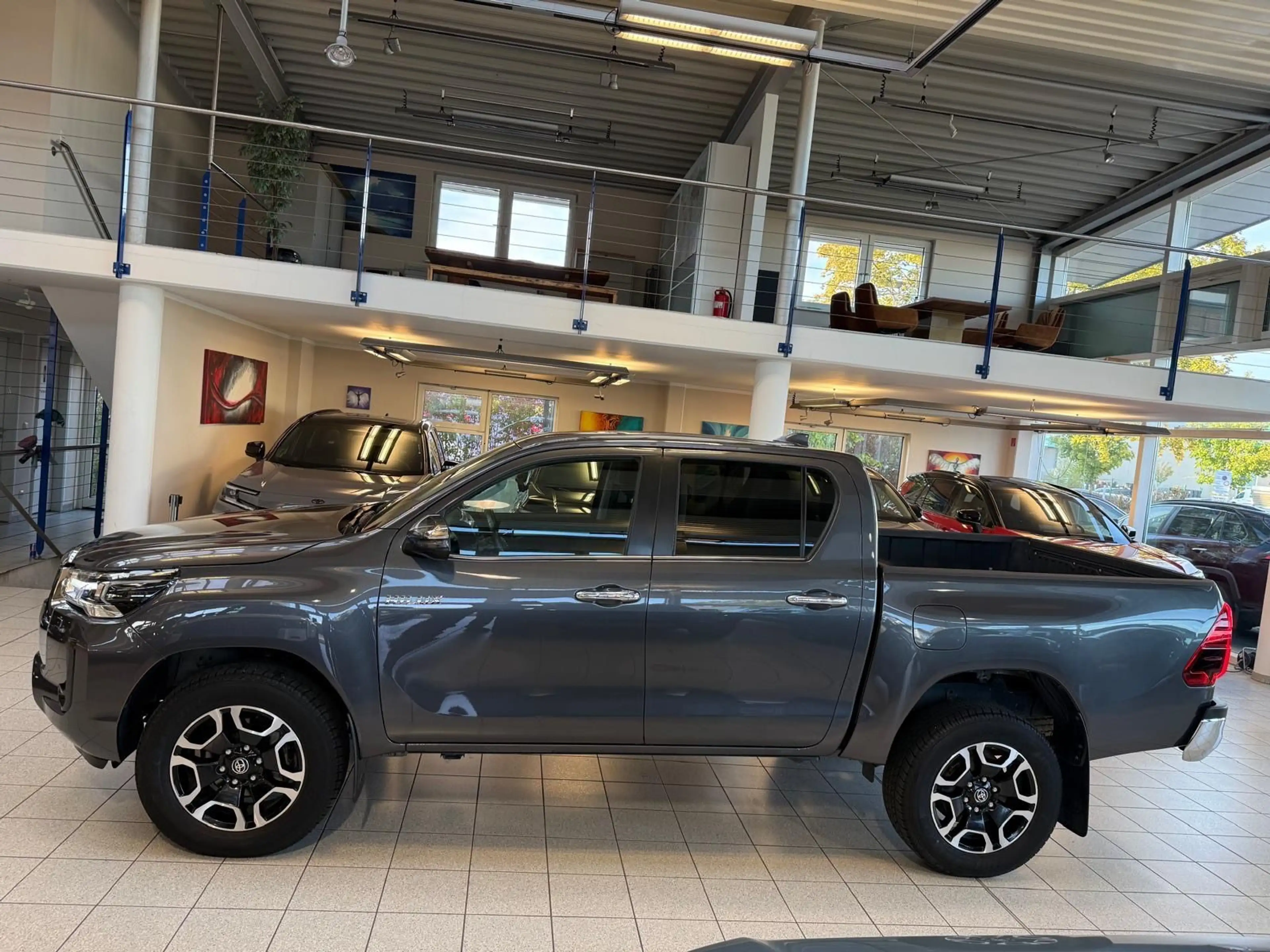 Toyota Hilux DOUBLE CAB EXECUTIVE-AUT-KAMERA-LED-RADAR-36.895 — photo 8