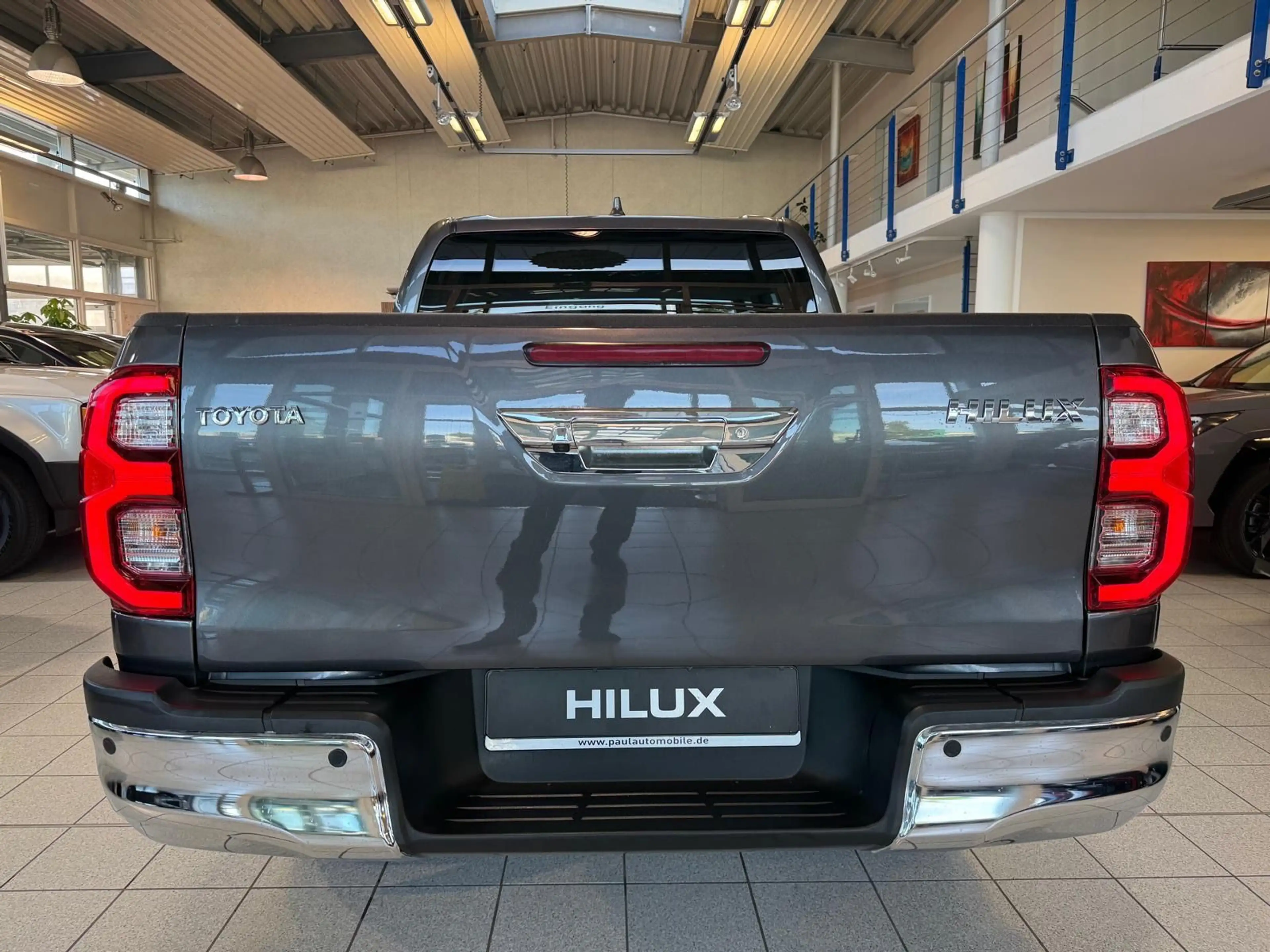 Toyota Hilux DOUBLE CAB EXECUTIVE-AUT-KAMERA-LED-RADAR-36.895 — photo 10