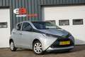 Toyota Aygo 1.0 VVT-i x-now | AIRCO | NL AUTO | Grigio - thumbnail 2