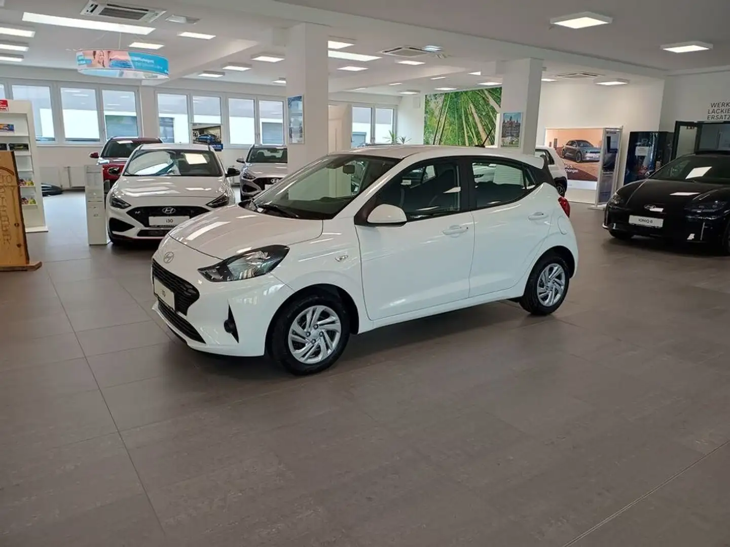 Hyundai i10 GO! 1,0 MPI *Navi*Klima*SHZ*RFK* Bianco - 2