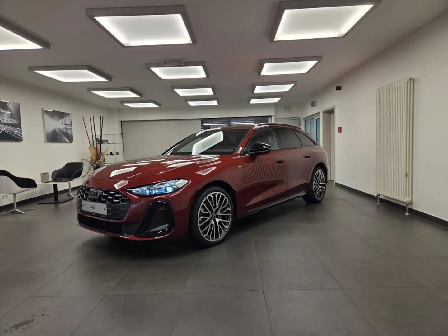 Audi A5 Avant S line TFSI 150 CV / 110 kW S tronic Rouge - 1