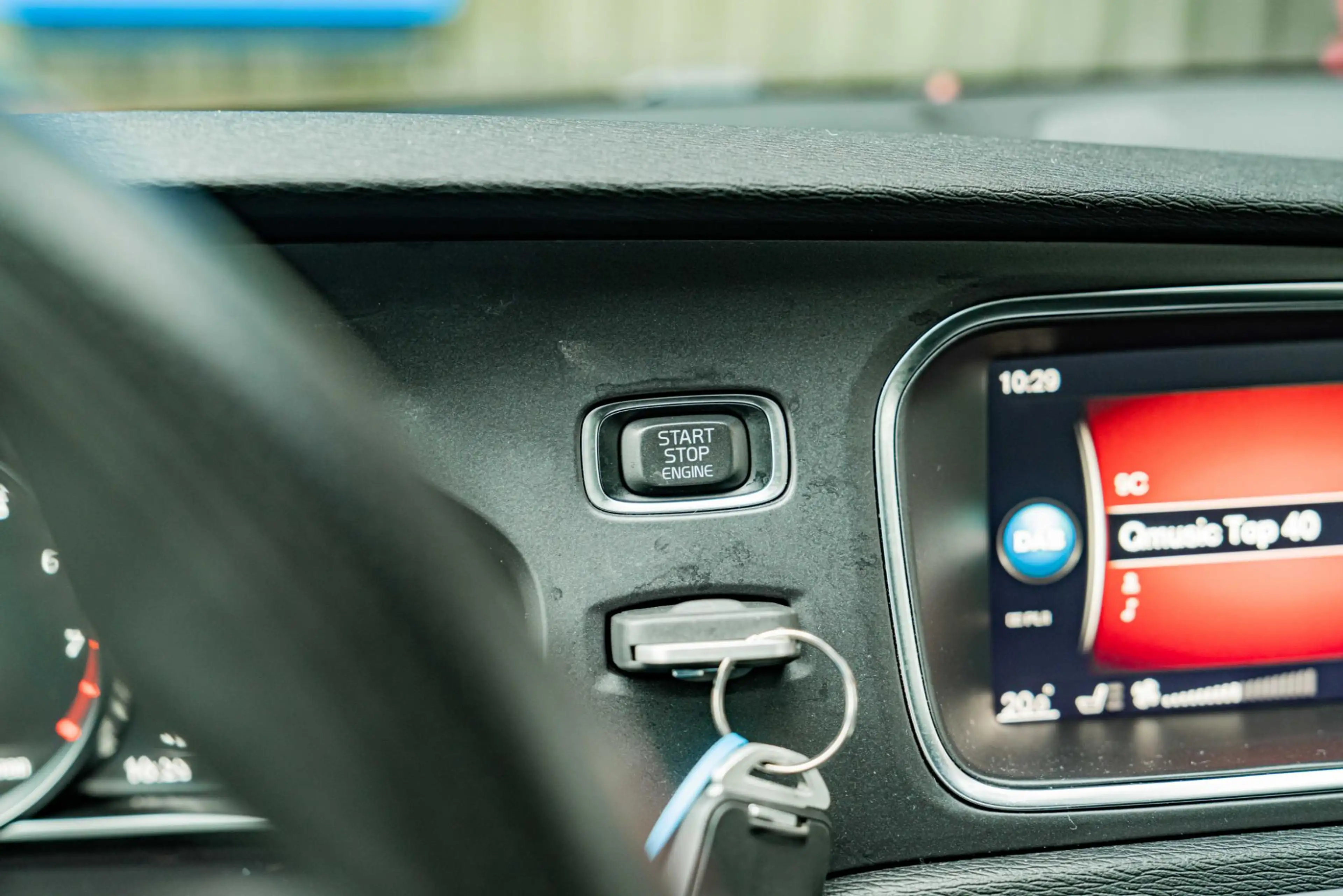 Volvo V40 1.5 T3 Polar+ Sport — photo 19