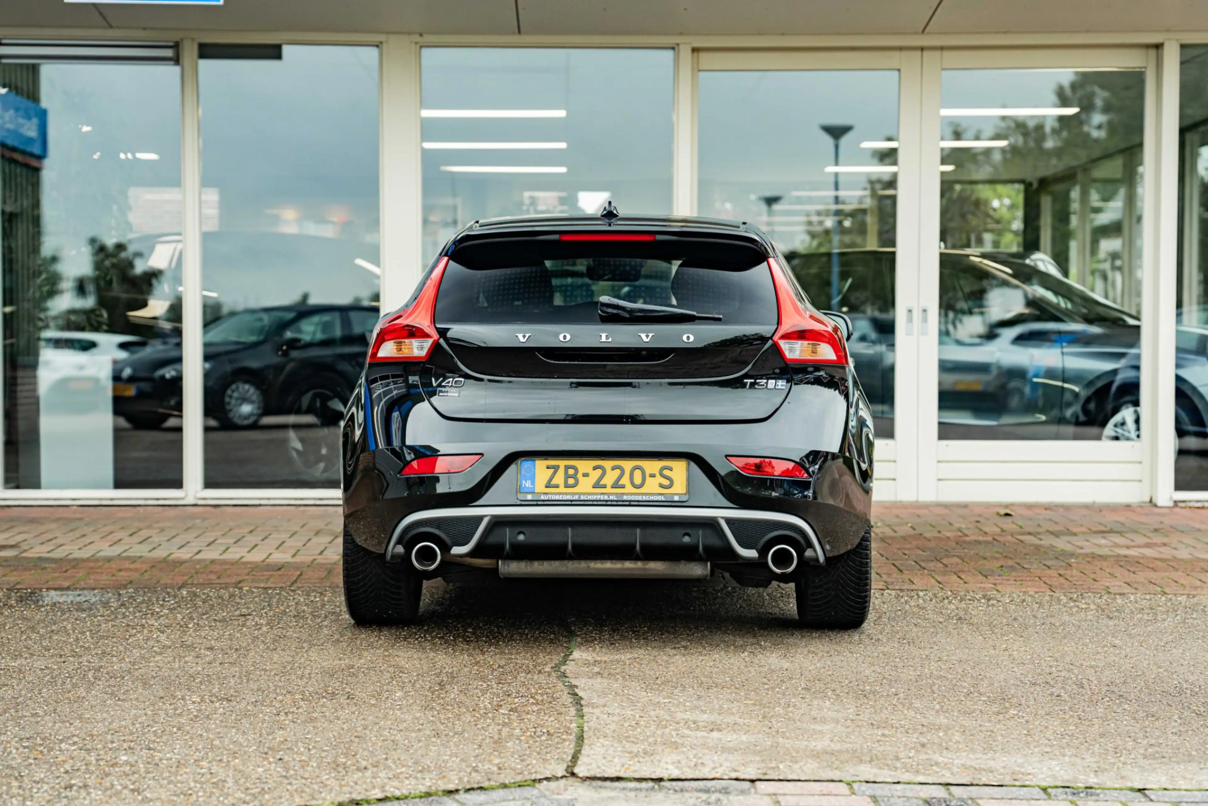 Volvo V40 1.5 T3 Polar+ Sport — photo 7