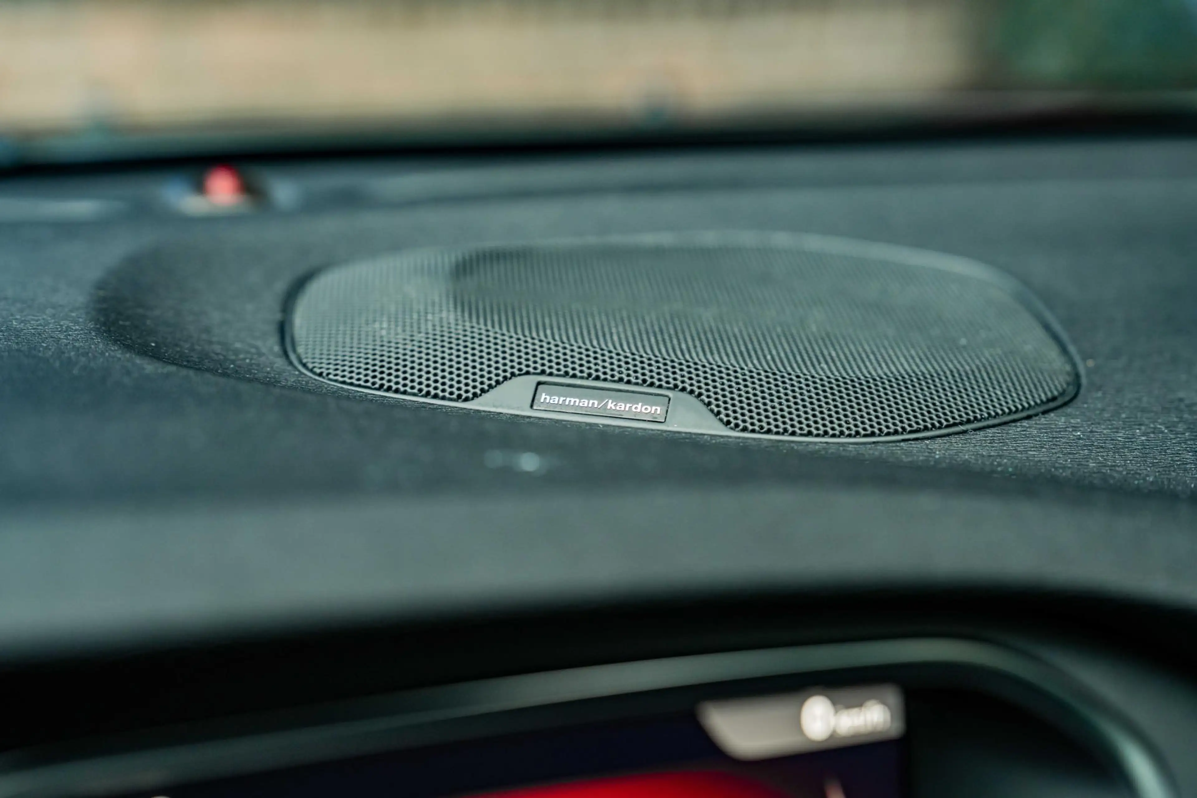 Volvo V40 1.5 T3 Polar+ Sport — photo 17