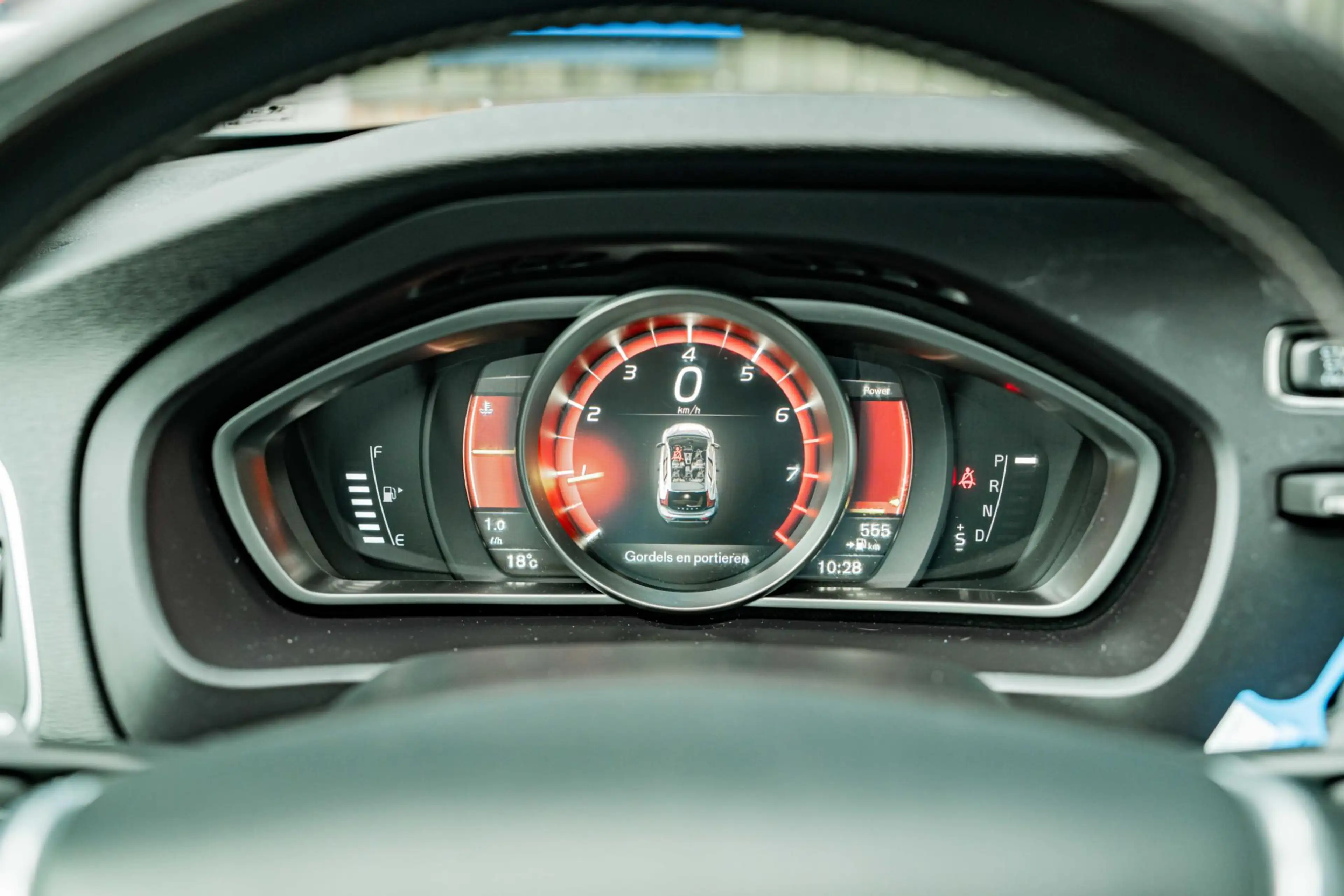 Volvo V40 1.5 T3 Polar+ Sport — photo 15