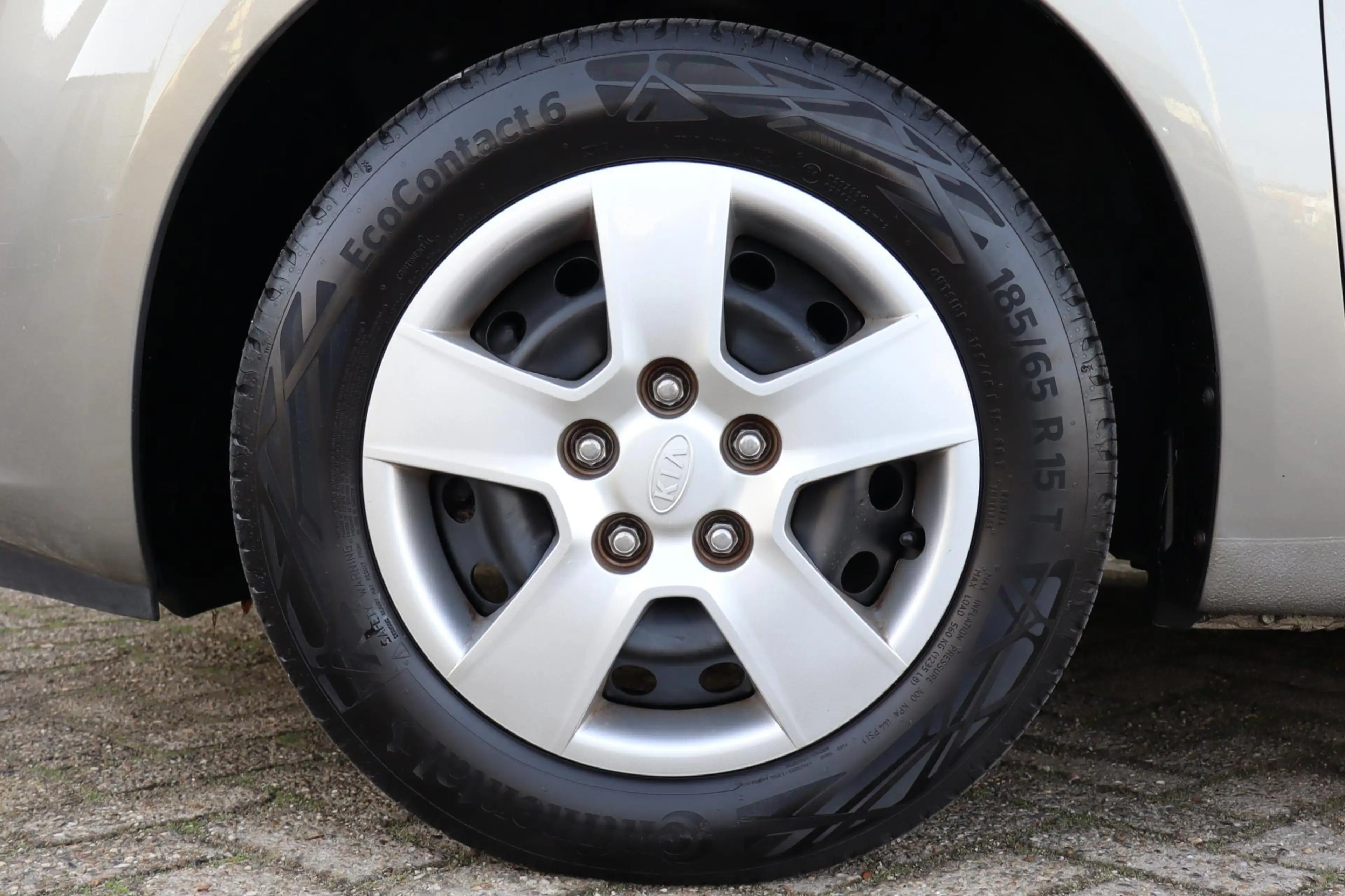 Kia Venga 1.4 CVVT ExecutiveLine Navi Trekhaak — photo 8