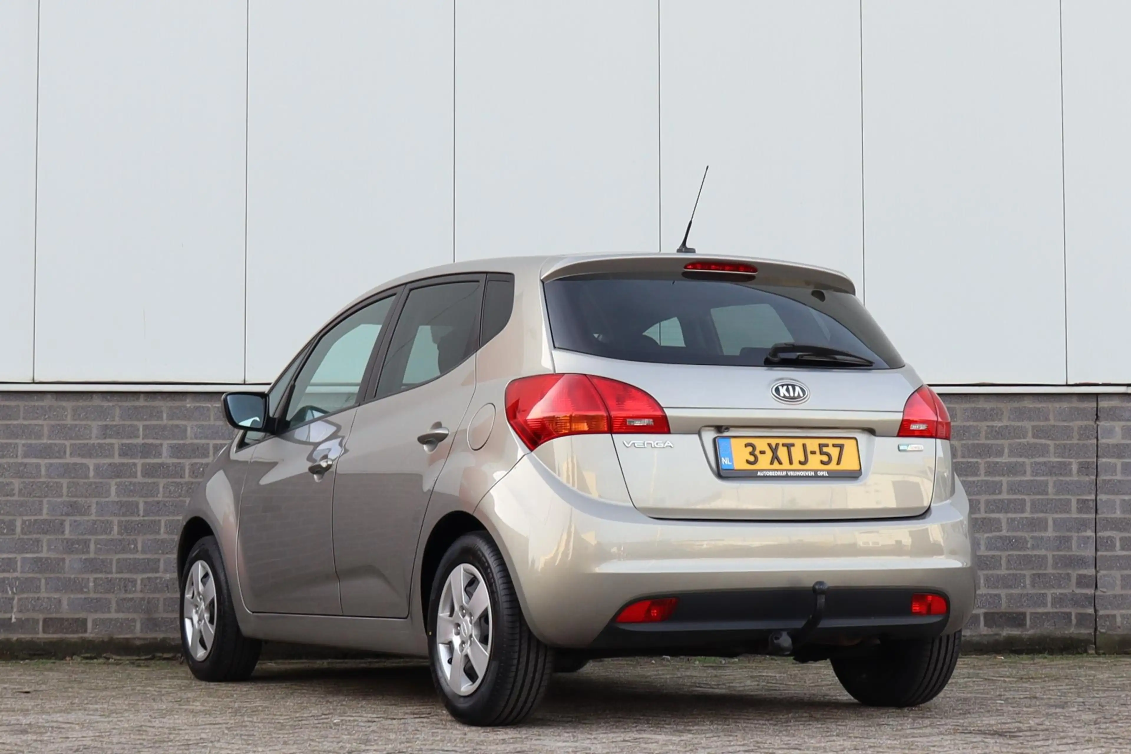 Kia Venga 1.4 CVVT ExecutiveLine Navi Trekhaak — photo 6