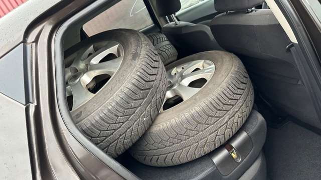 Nissan Juke Acenta, Standheizung, 131.000 KM, Euro 5