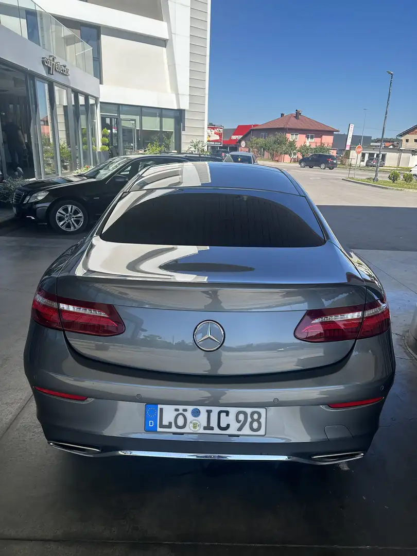 Mercedes-Benz E 300 Coupe 9G-TRONIC AMG Line - 2