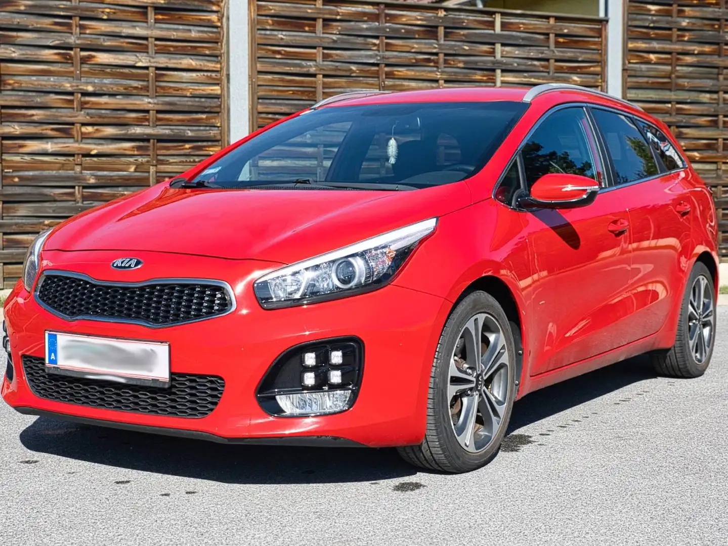 Kia Ceed SW / cee'd SW cee'd SW 1,0 TGDI ISG GT-Line GT-Line Rot - 1