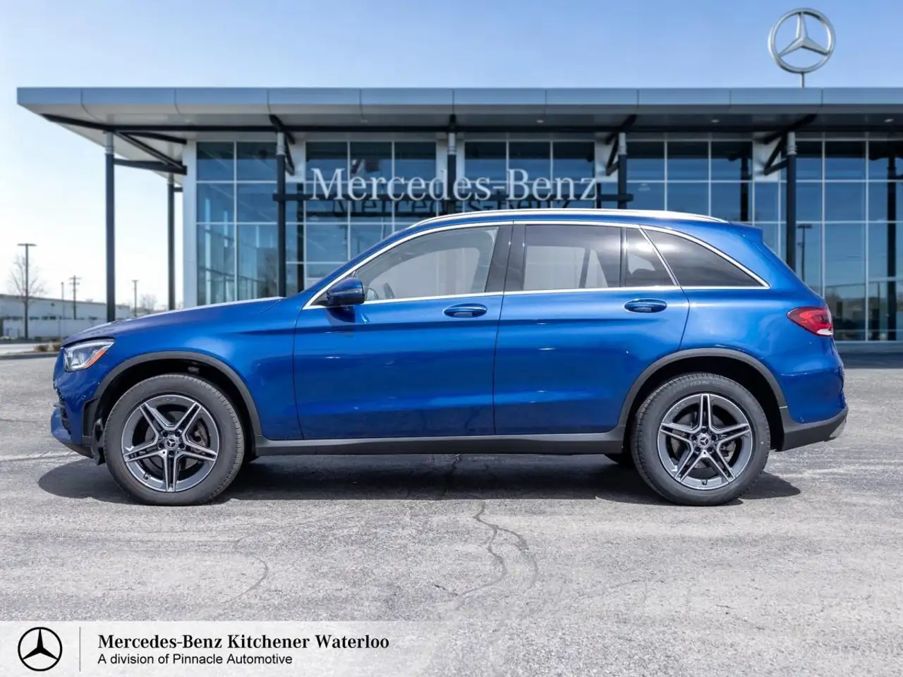Mercedes-Benz GLC снимка Mercedes-Benz GLC