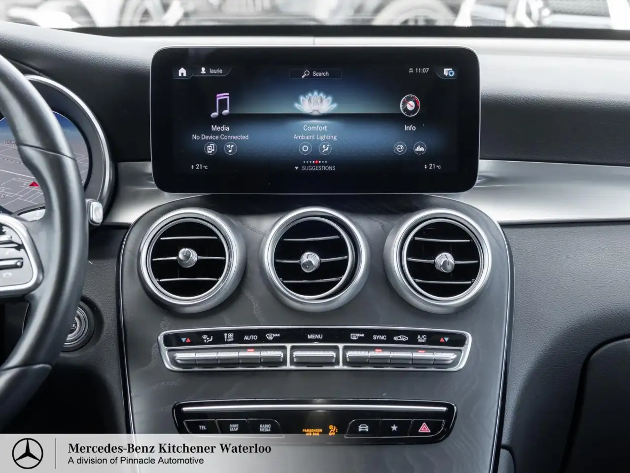 Mercedes-Benz GLC снимка Mercedes-Benz GLC