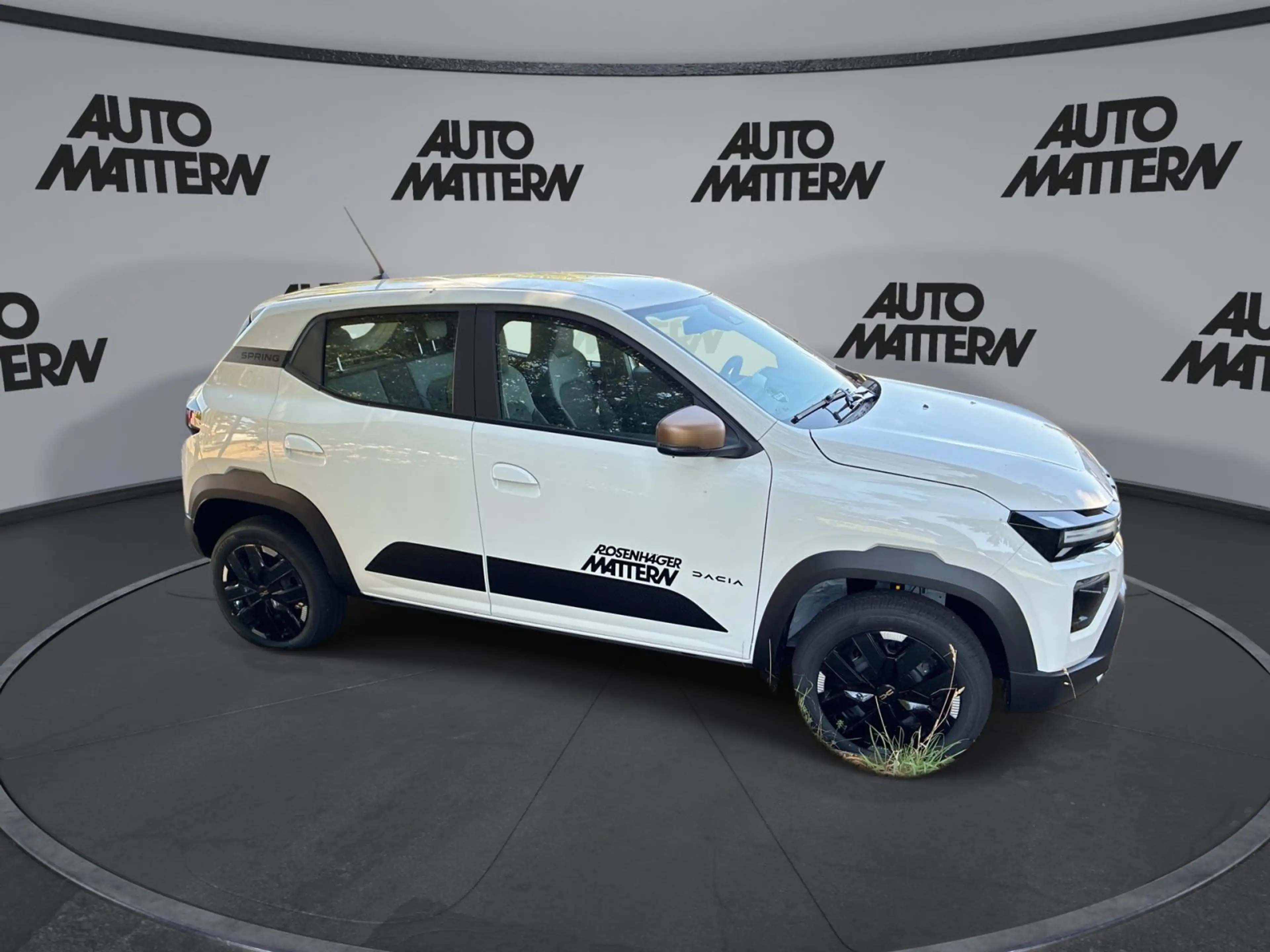 Dacia Spring Electric 100 Extreme — photo 9
