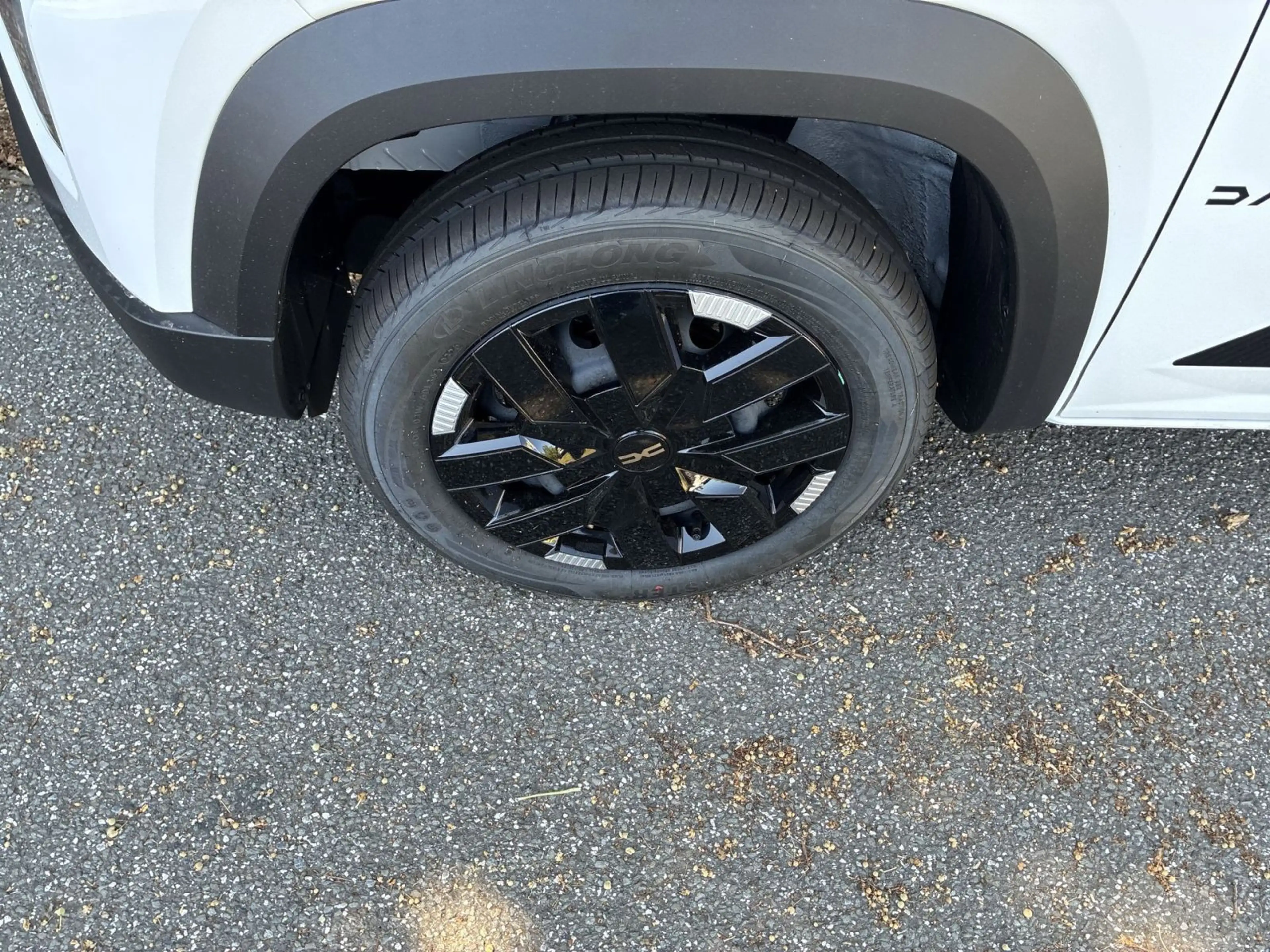 Dacia Spring Electric 100 Extreme — photo 10