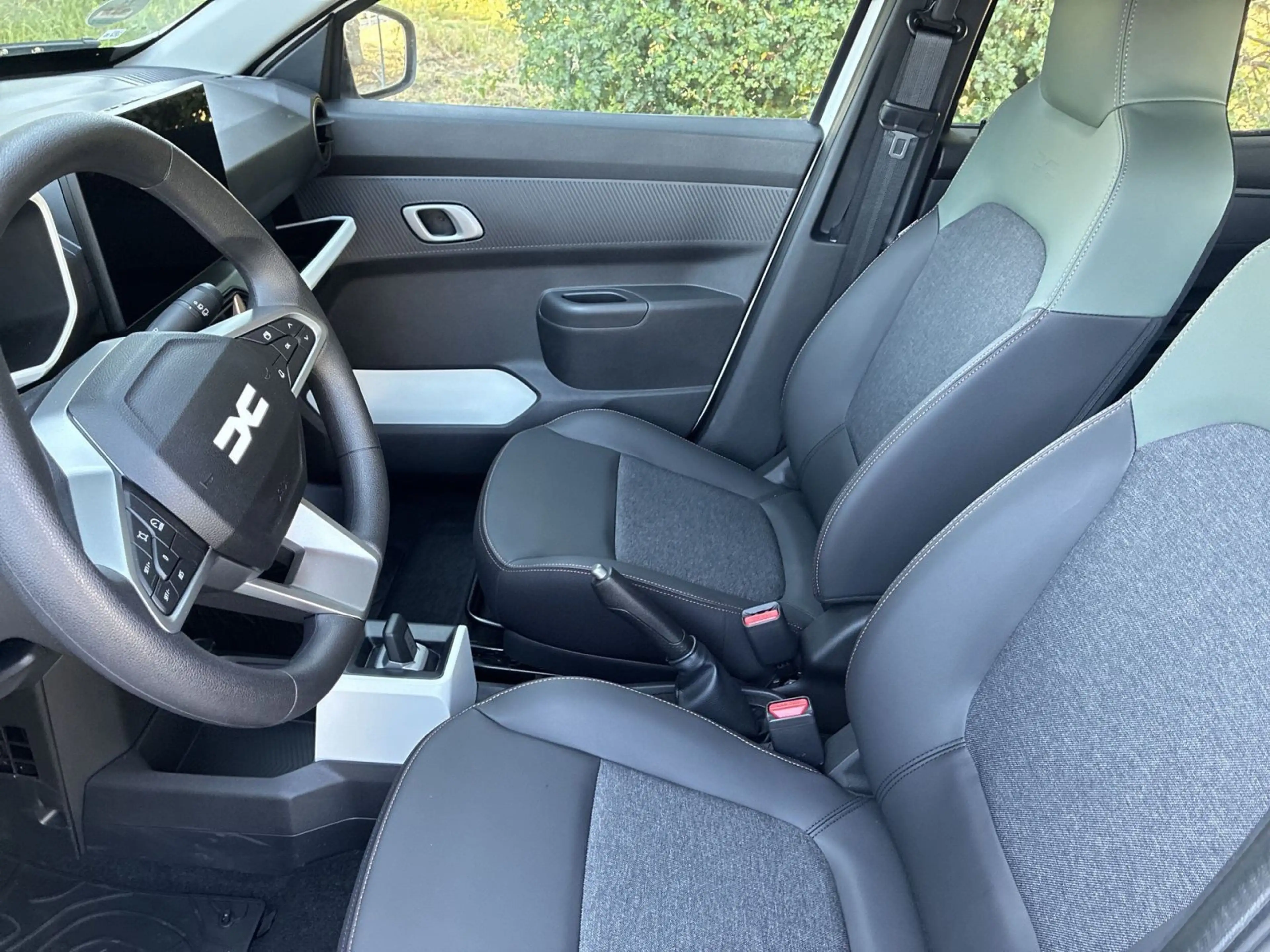 Dacia Spring Electric 100 Extreme — photo 11