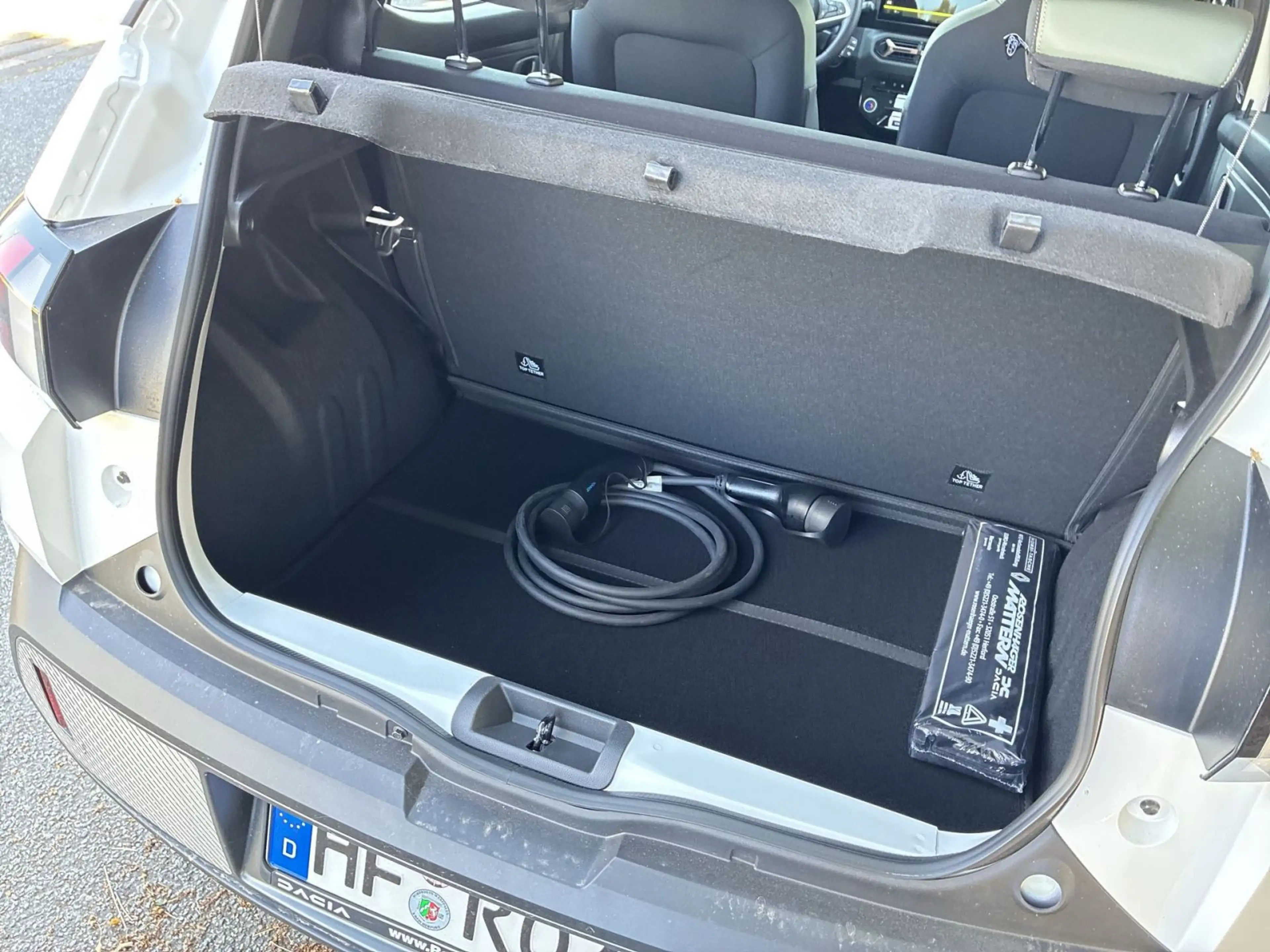 Dacia Spring Electric 100 Extreme — photo 12