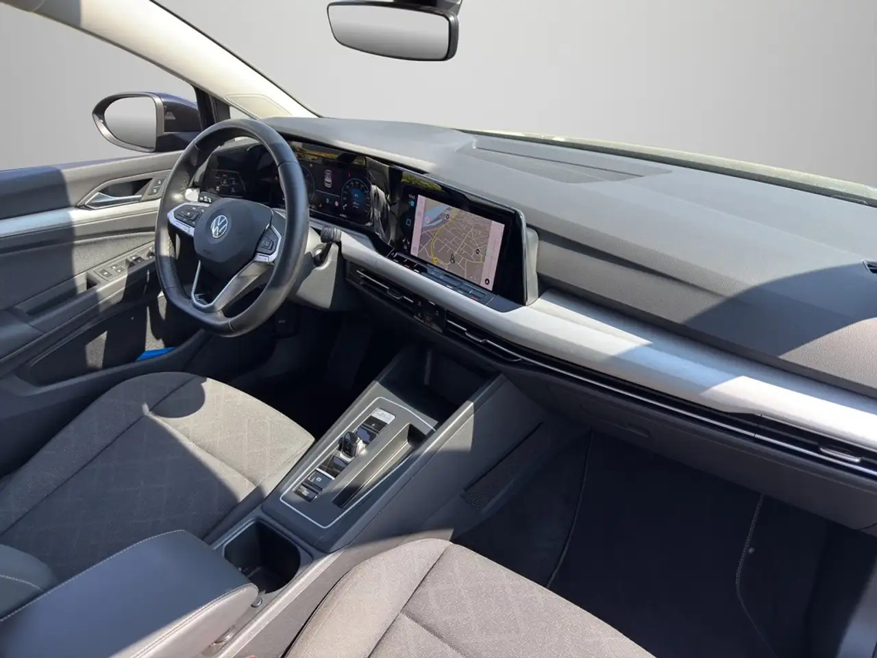 Volkswagen Golf VIII Lim. 2.0 TDI Life *ACC*NAVI*KAMERA*LED* 8