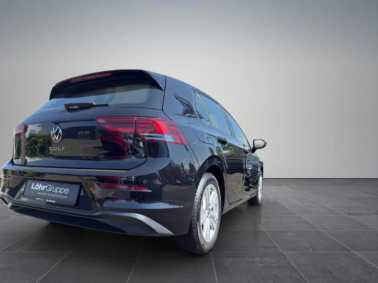 Volkswagen Golf VIII Lim. 2.0 TDI Life *ACC*NAVI*KAMERA*LED* 4