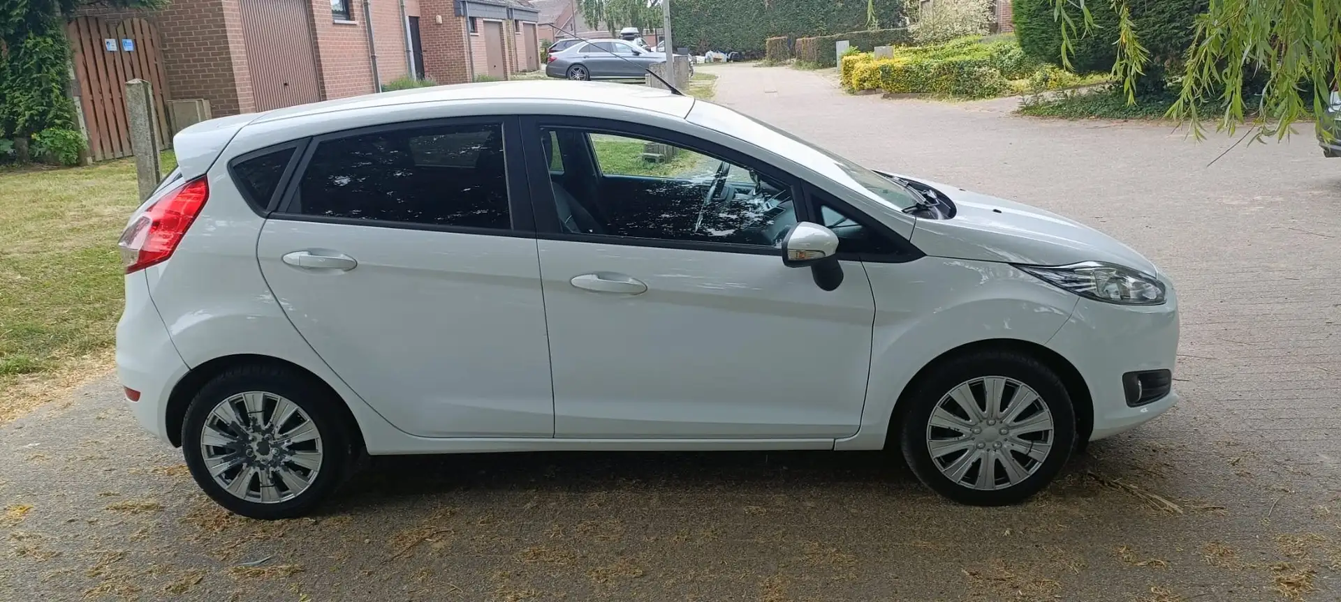 Ford Fiesta Fiesta 1.5 TDCi Titanium Wit - 2