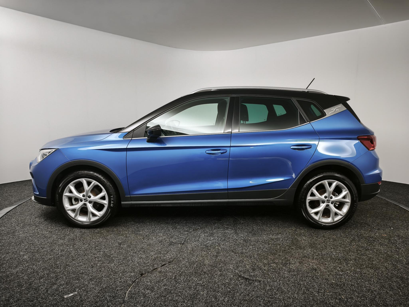 SEAT Arona 1.0 EcoTSI FR Business Connect | Climate Control | — photo 15