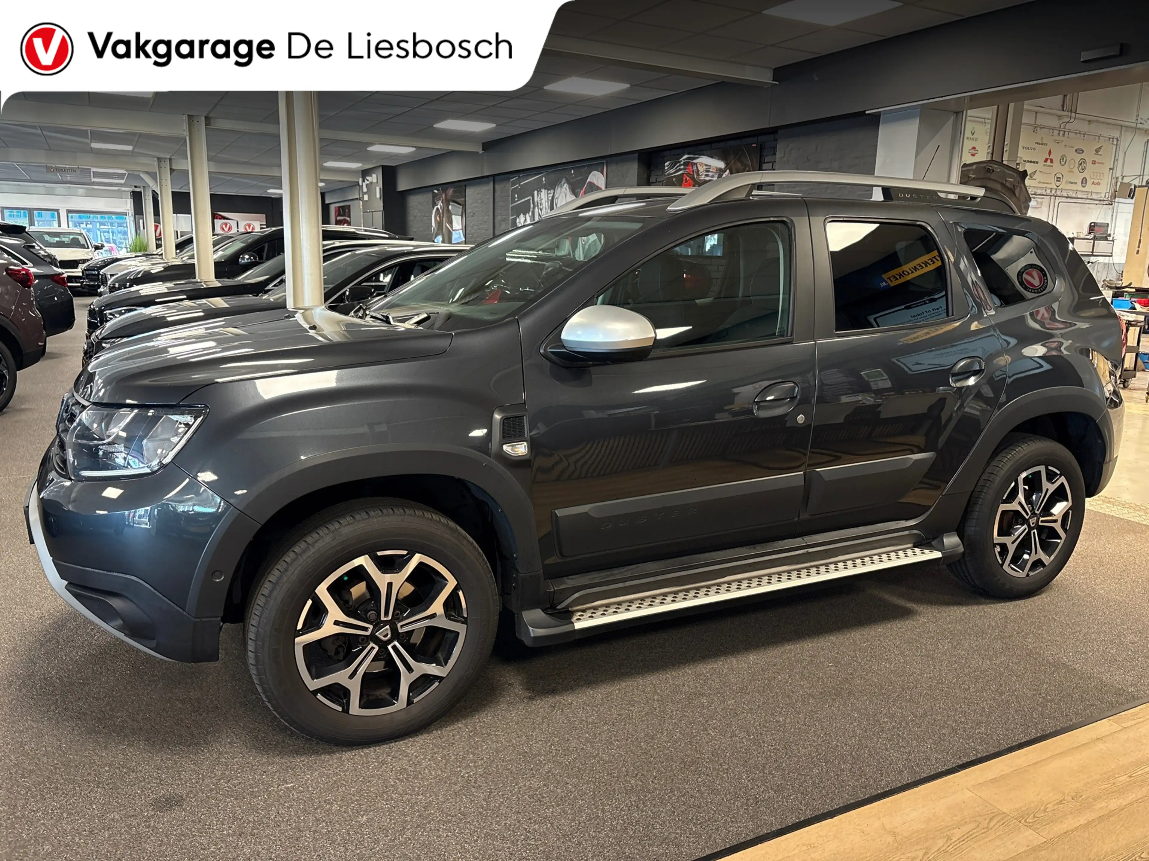 Dacia Duster 1.2 TCe Prestige — photo 8
