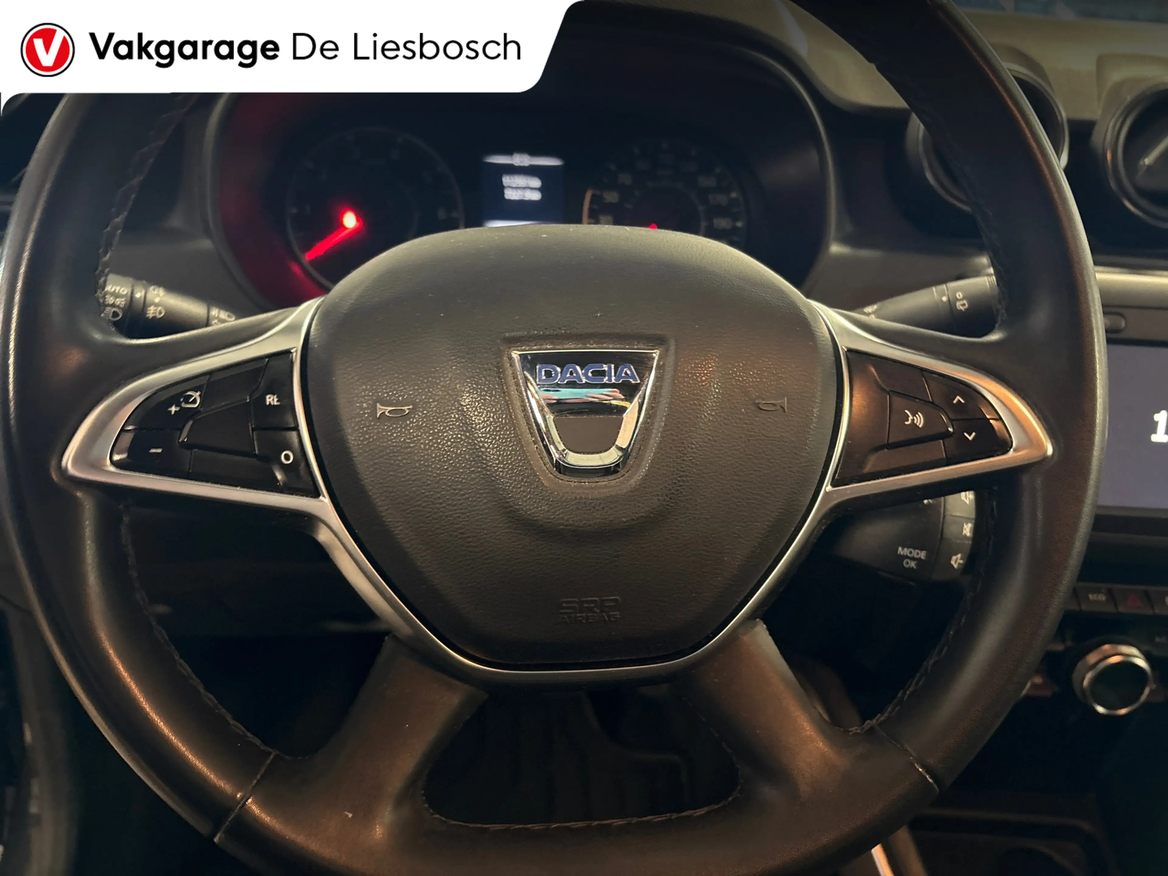 Dacia Duster 1.2 TCe Prestige — photo 14