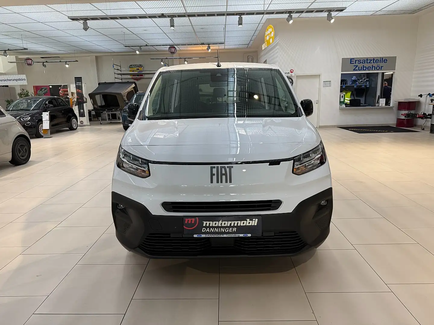 Fiat Doblo M BlueHDi 130 S&S 6-Gang-Manuell Blanc - 1