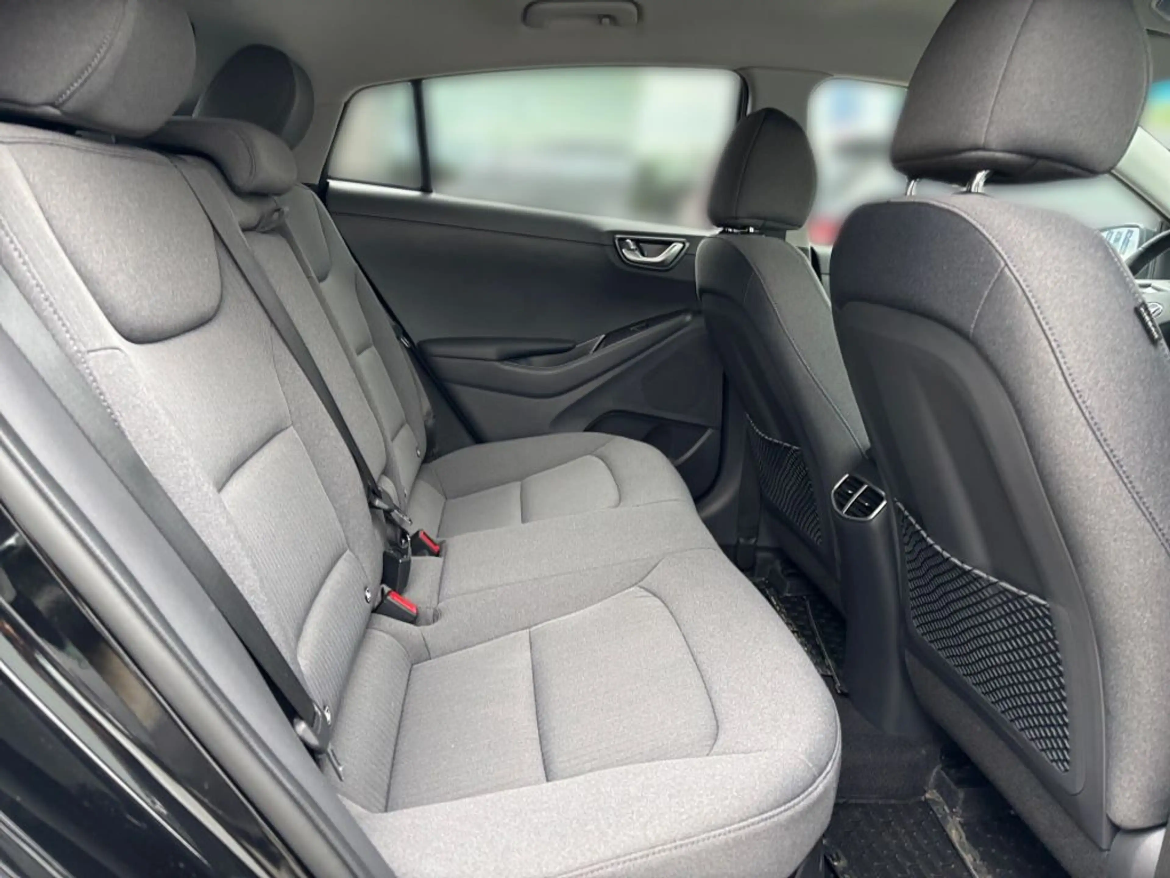 Hyundai IONIQ Hybrid 1.6 GDI Style — photo 13