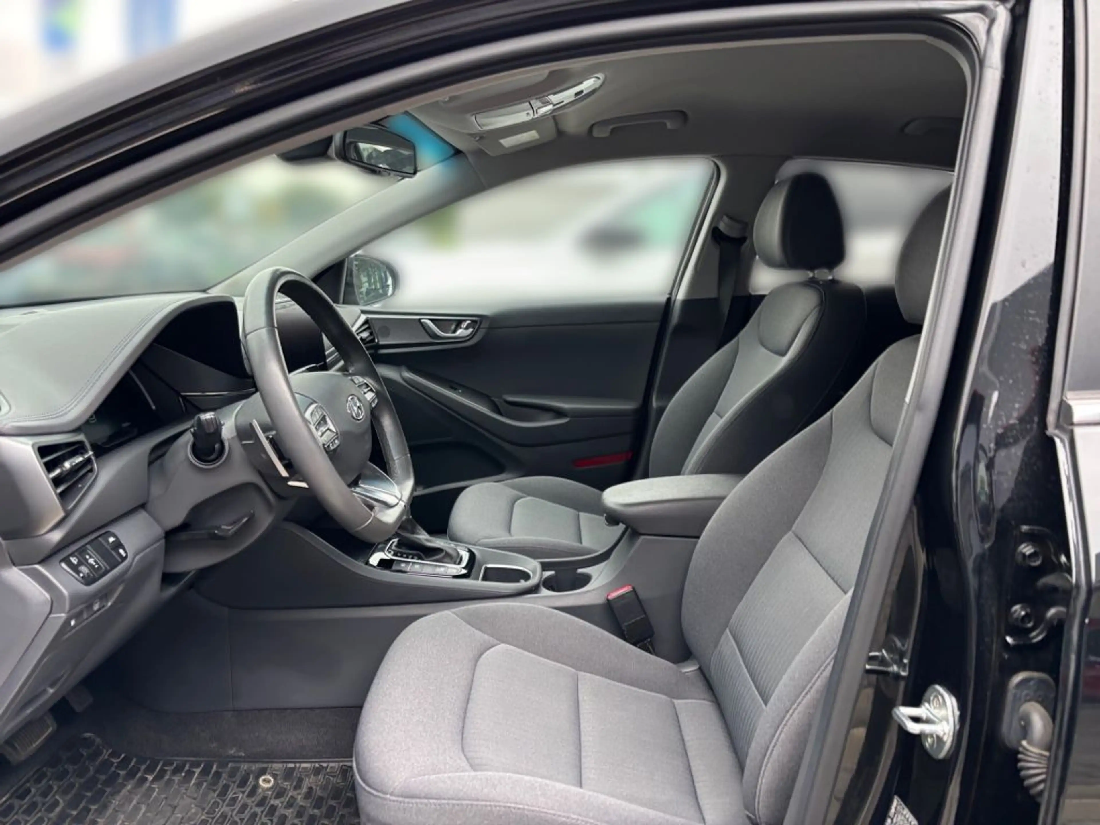 Hyundai IONIQ Hybrid 1.6 GDI Style — photo 7