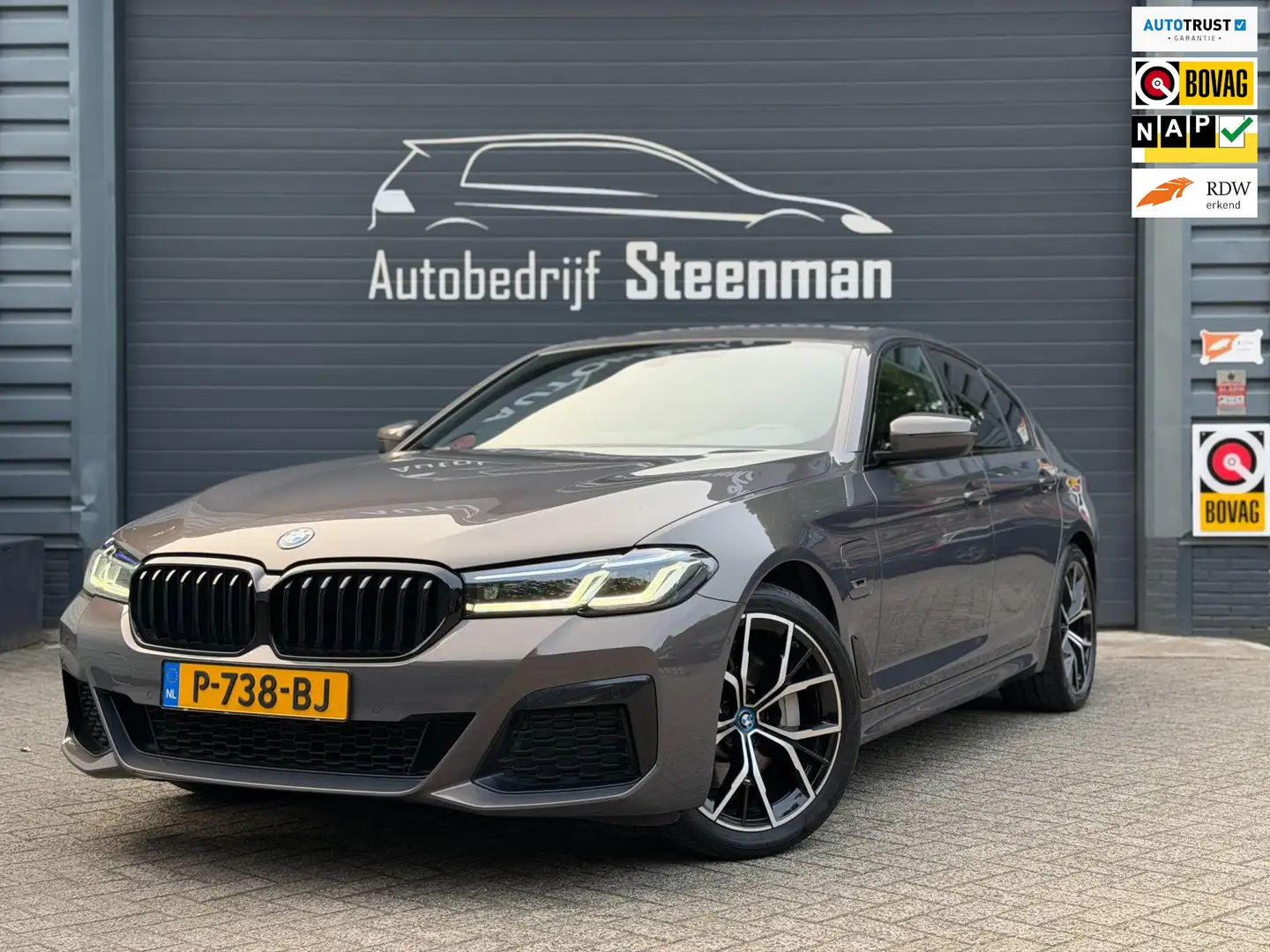 BMW 520 5-serie 520e Business Ed. M pakket | Laser | Elek. Grijs - 1