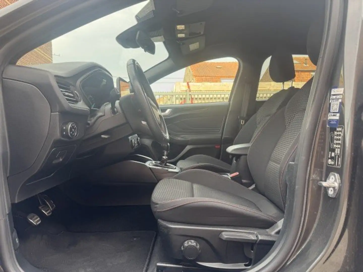 Ford Focus Ford Focus 1.5d "St-line" Navi/pdc/cruise/75 000km Grijs - 2