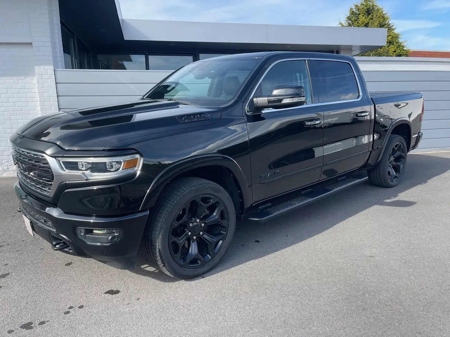 RAM 1500 RAM 1500 Crew Cab Limited Negro - 2