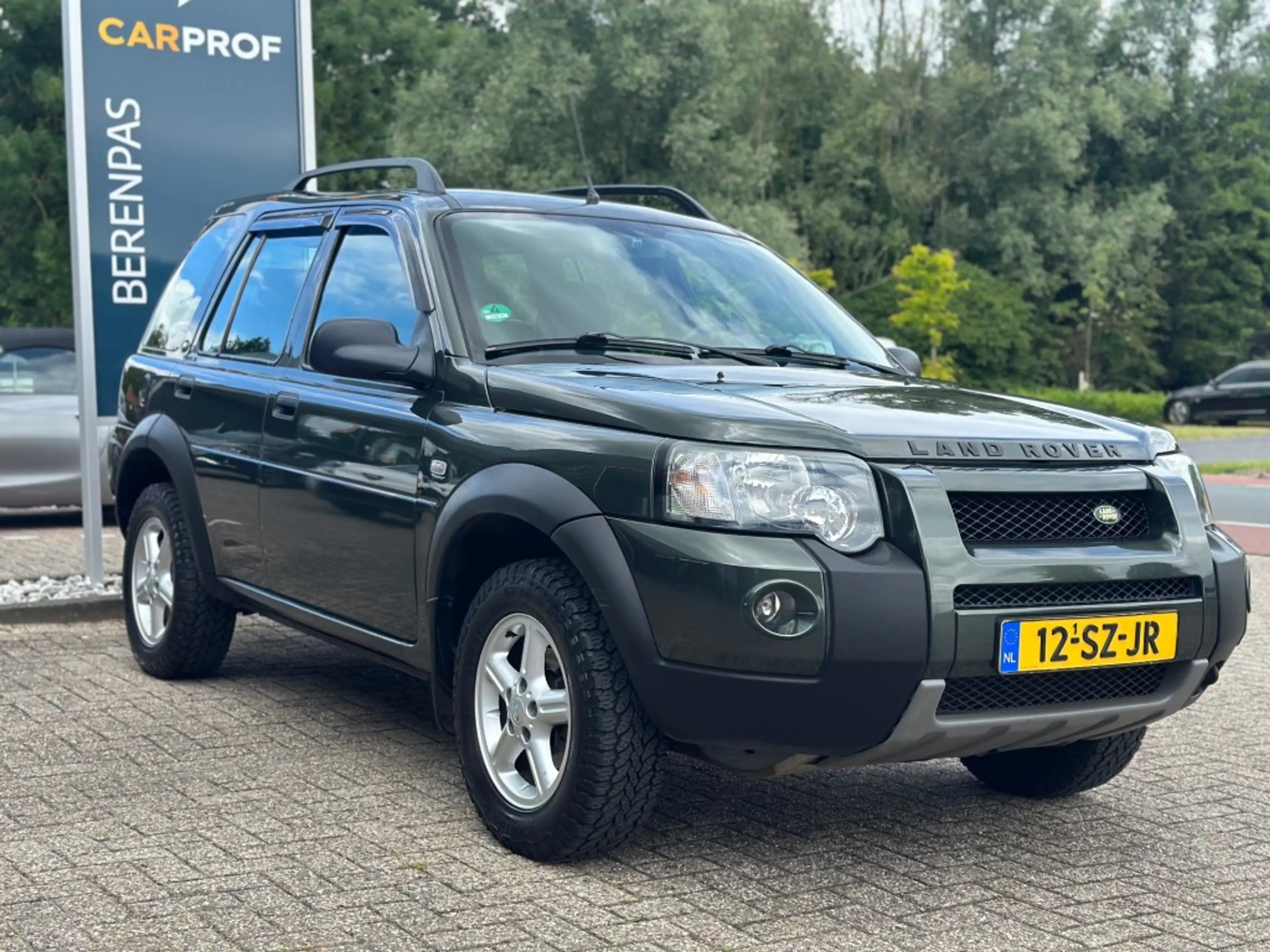 Land Rover Freelander 1.8i S Summit Wagon 4WD '' 2.000 kg trekgewicht -