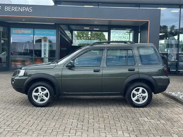 Land Rover Freelander view 16