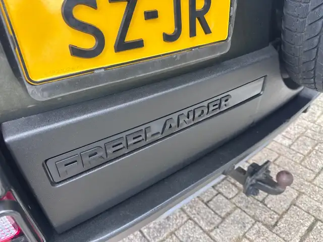 Land Rover Freelander view 10