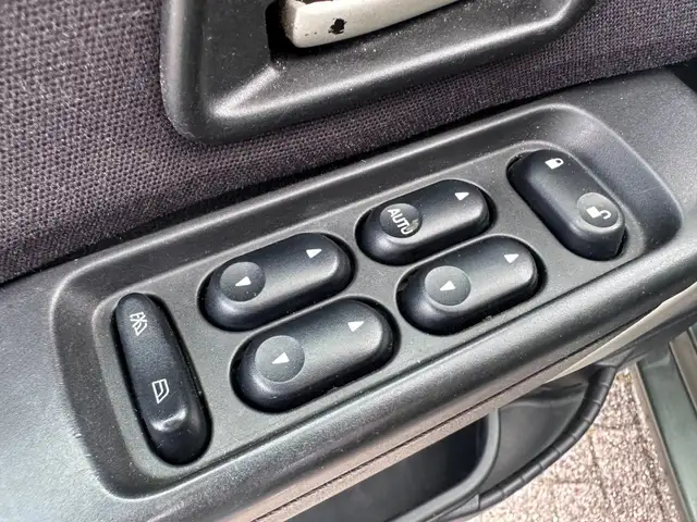 Land Rover Freelander view 17