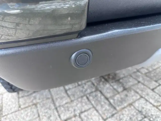 Land Rover Freelander view 11