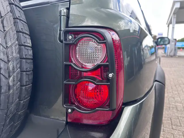 Land Rover Freelander view 12