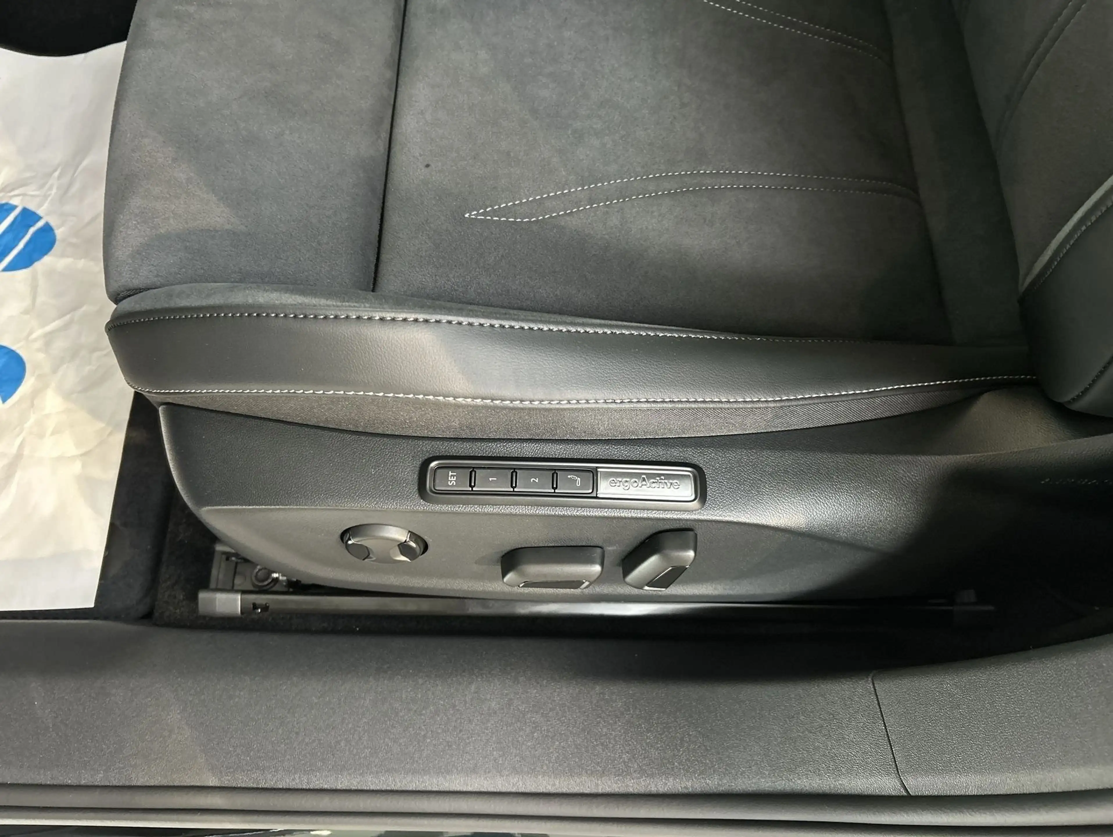 Volkswagen ID.7 Pro S 86 kWh BlackStyle ExterieurPak WKR AHK — photo 13