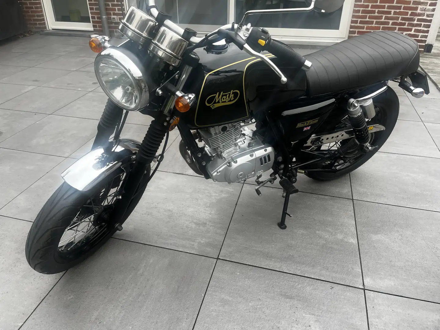 Mash Black Seven QM125-2X Noir - 2