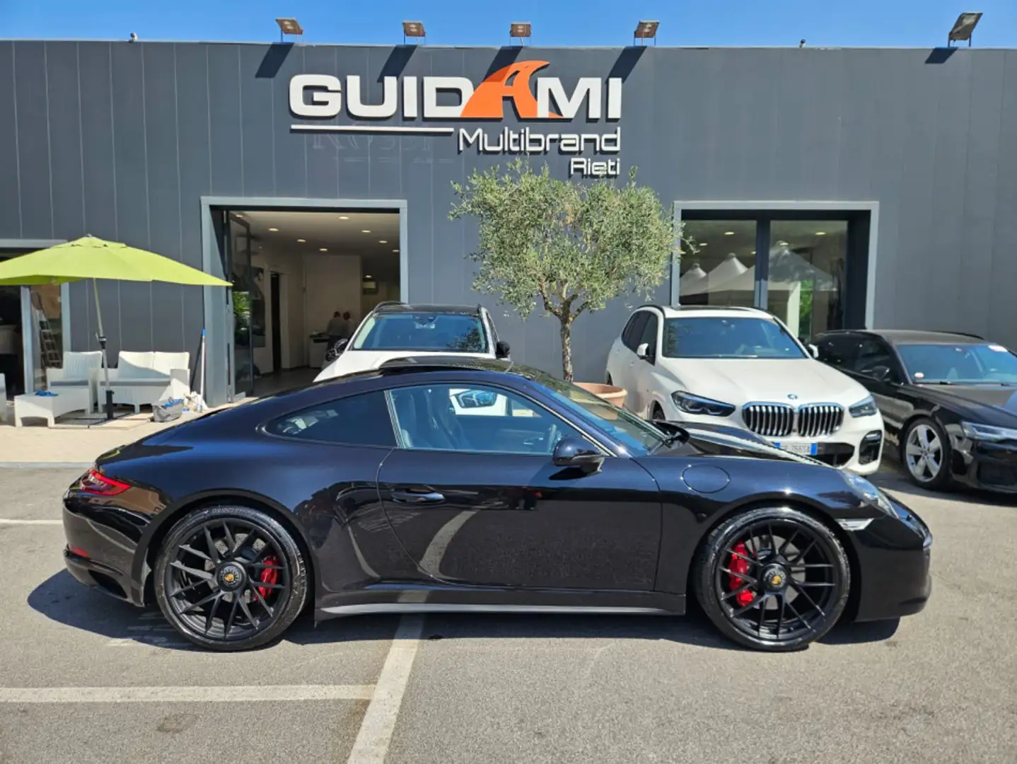 Porsche 991 911 (991) Carrera 4 GTS Noir - 1