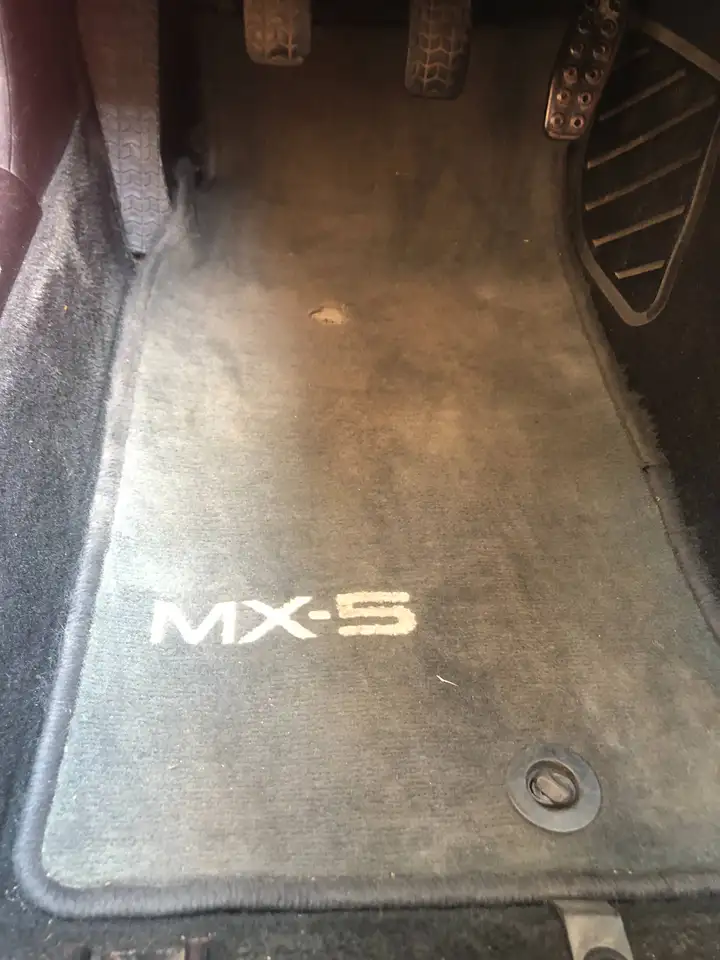 Mazda MX-5 1.6i 16V, foto 9