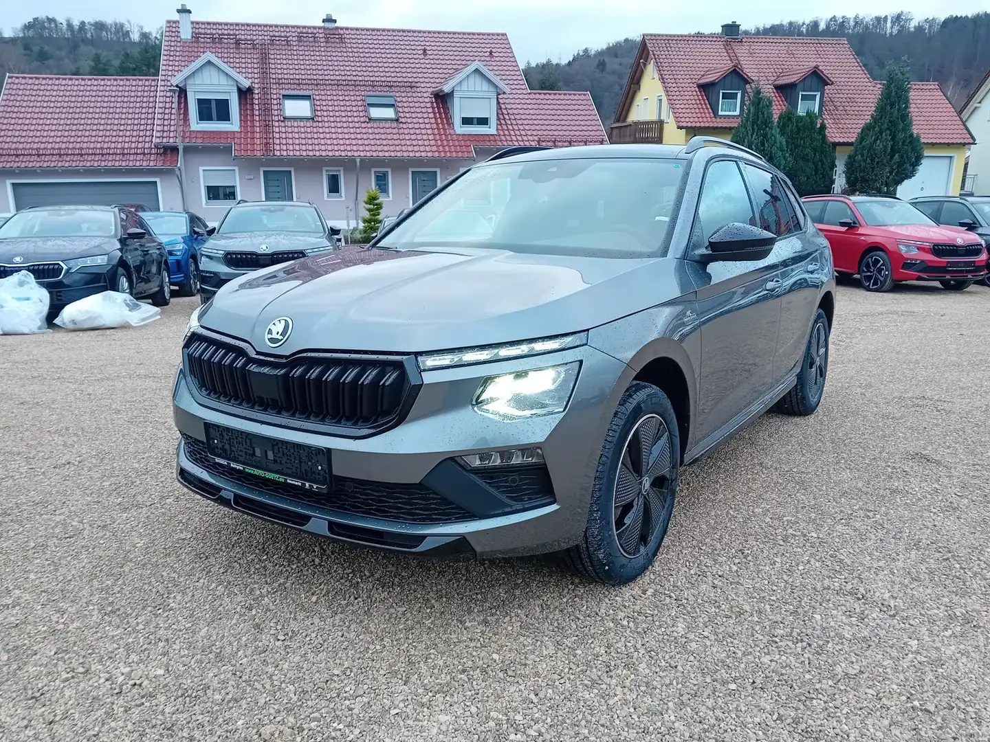 Skoda Kamiq Monte Carlo DSG AHK-Vorb.*Navi*Matrix*Tempomat*Pan Grau - 2