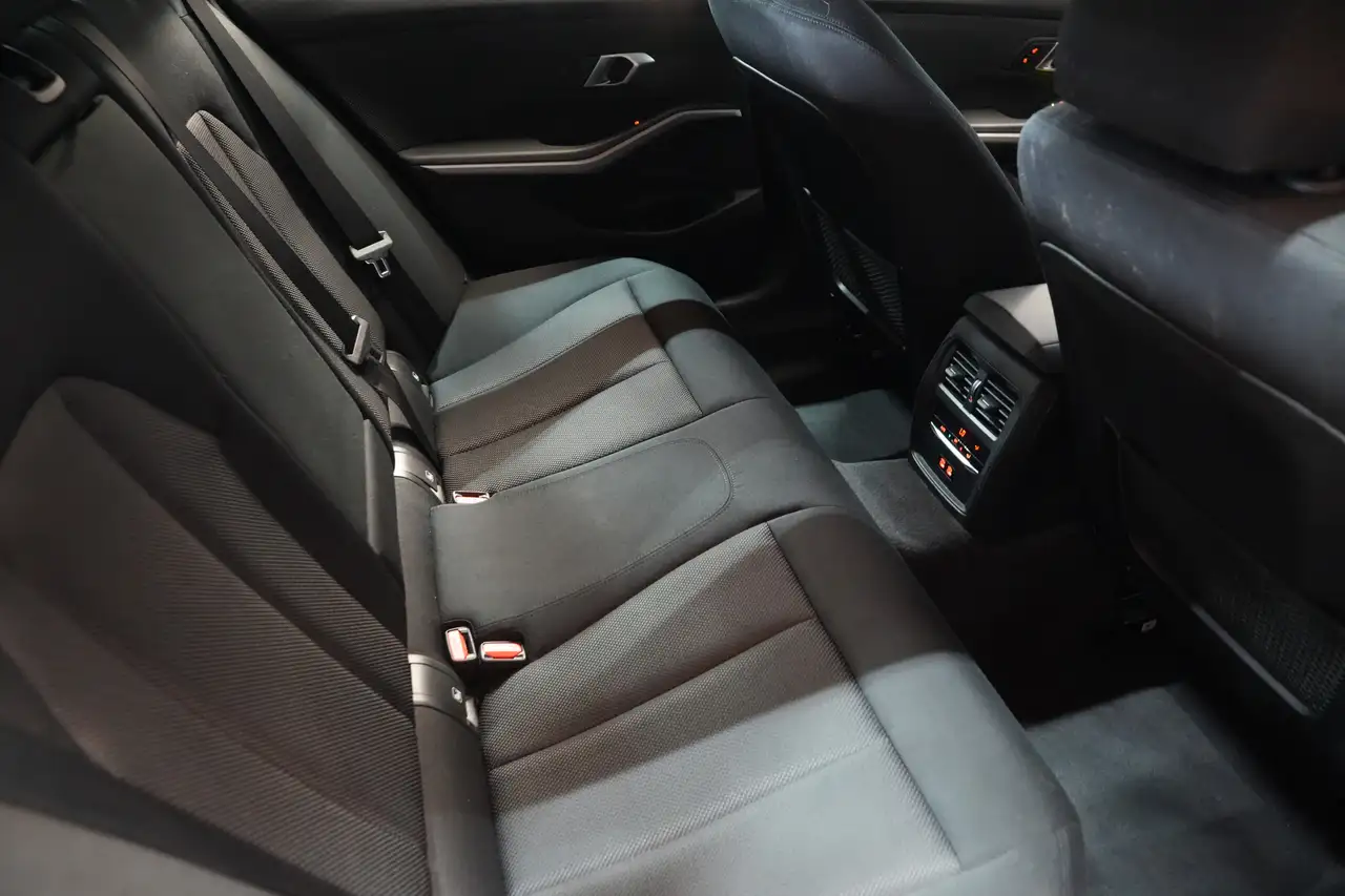 BMW 320 eA PHEV Garantie 98% SOH Plug in Hybride Benzine Automaat EURO 6d, миниатюра 11