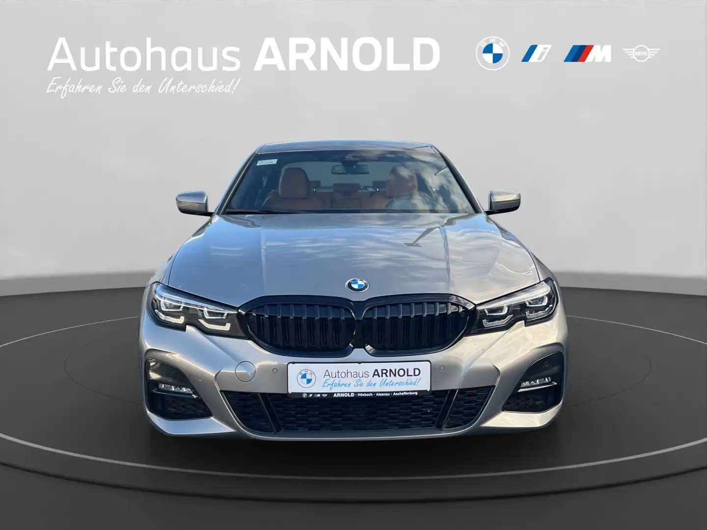 BMW 330 i Limousine M Sport Standhzg. Lenkradhzg.Tempomat Grau - 2